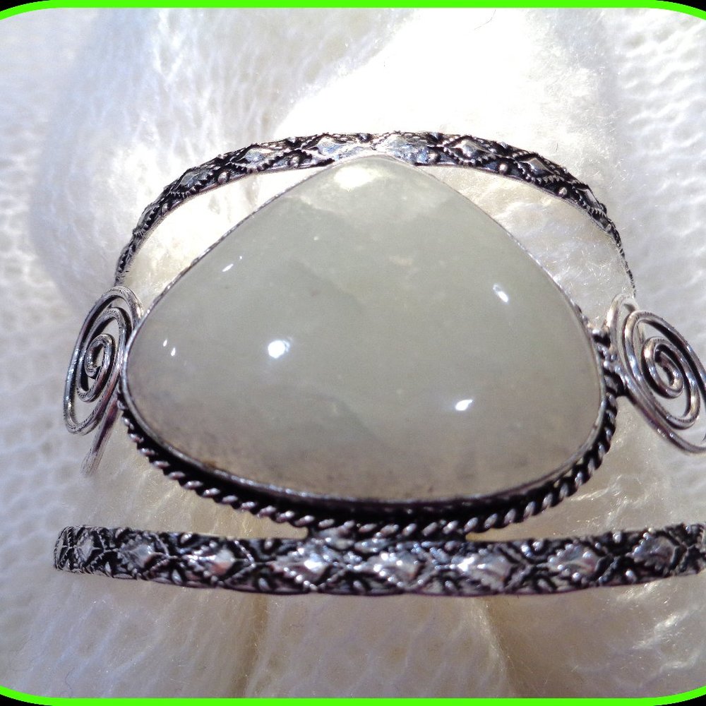 natural moonstone heart huge gemstone ladies hand crafted silver cuff bracelet